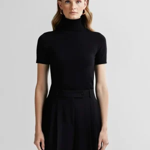 Pola Polo Neck Knit Black